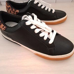 A New Day women's sneakers